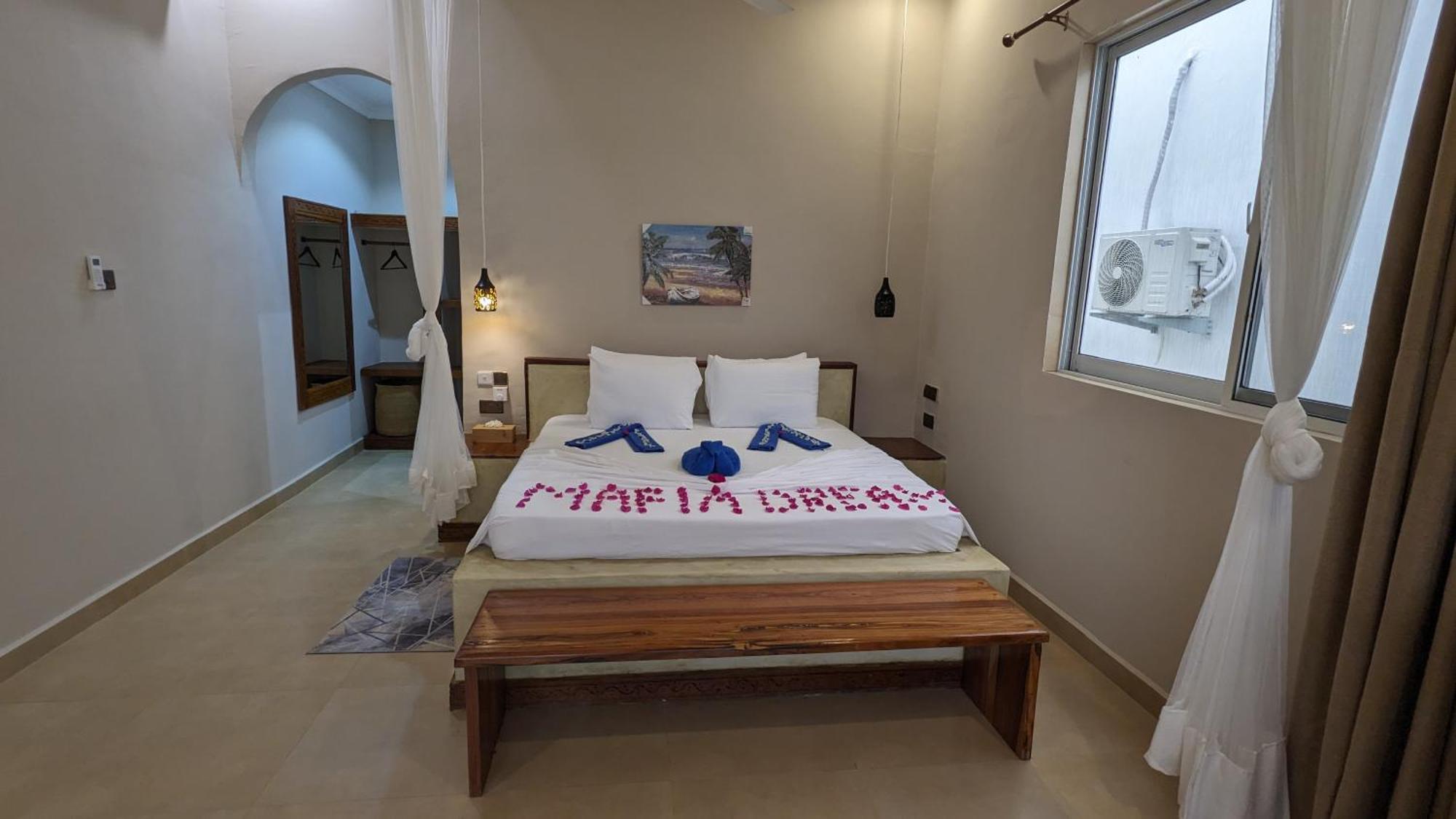Mafia Dream Hotel Kilindoni Extérieur photo